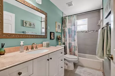 1238 NW 144th Terrace, Pembroke Pines, FL 33028 - Photo 30