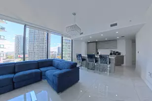 650 NE 32nd St, Miami, FL 33137 - Photo 12