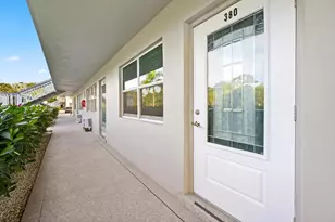 380 Sheffield P, West Palm Beach, FL 33417 - Photo 4