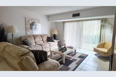 4661 Fountains Drive S, Unit #109, Lake Worth, FL 33467 - Photo 10