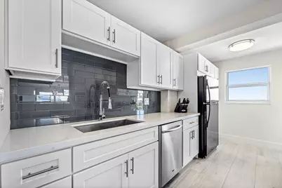 1160 Hillsboro Mile, Unit #607, Hillsboro Beach, FL 33062 - Photo 6