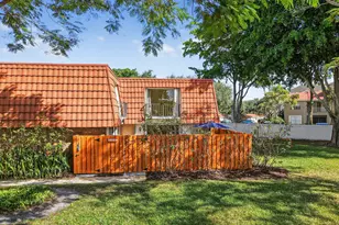 3002 San Clara Dr, Delray Beach, FL 33445 - Photo 1