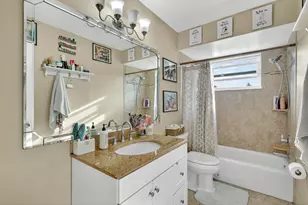 5865 SE Rosemont Ave, Stuart, FL 34997 - Photo 24