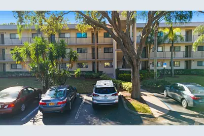 15324 Lakes Of Delray Boulevard, Unit #105, Delray Beach, FL 33484 - Photo 26