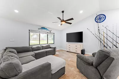 2350 Fallon Boulevard NE, Palm Bay, FL 32907 - Photo 8