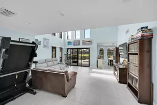 22573 Esplanada Dr, Boca Raton, FL 33433 - Photo 10