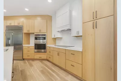 3317 Embassy Drive, West Palm Beach, FL 33401 - Photo 10