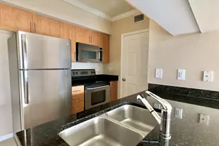 6466 Emerald Dunes Dr, West Palm Beach, FL 33411 - Photo 2