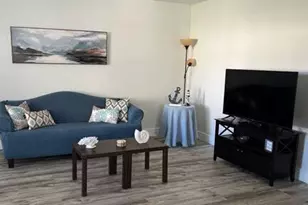 48 Woodland Dr, Vero Beach, FL 32962 - Photo 2