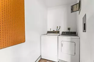 2000 NW 33rd Ct, Oakland Park, FL 33309 - Photo 26