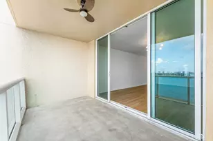 2650 Lake Shore Dr, Riviera Beach, FL 33404 - Photo 32