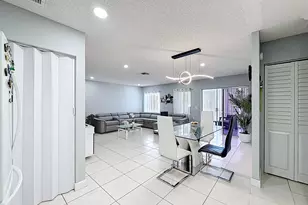 3586 La Playas Ct, Greenacres, FL 33463 - Photo 8