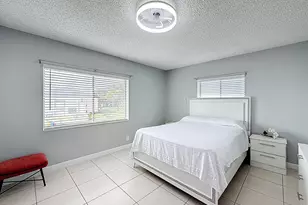 3586 La Playas Ct, Greenacres, FL 33463 - Photo 20