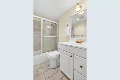 2880 Lake Osborne Drive, Unit #210, Lake Worth Beach, FL 33461 - Photo 14