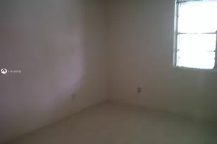 1239 SW 46th Ave, Pompano Beach, FL 33069 - Photo 10