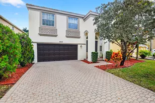 9858 Shepard Pl, Wellington, FL 33414 - Photo 2