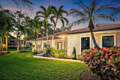 9 Old Fence Road, Palm Beach Gardens, FL 33418 - Photo 4