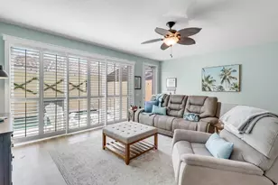151 Rivinia Dr, Jupiter, FL 33458 - Photo 12