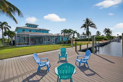 8551 SE Driftwood Street, Hobe Sound, FL 33455 - Photo 6