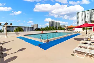 290 174th St, Sunny Isles Beach, FL 33160 - Photo 32