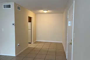 411 Executive Center Dr, West Palm Beach, FL 33401 - Photo 2