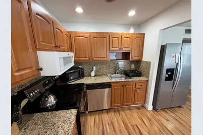 335 Tuscany F, Unit #335, Delray Beach, FL 33446 - Photo 4