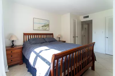 3091 E Sun Sunrise Lakes Drive E, Unit #207, Sunrise, FL 33322 - Photo 20