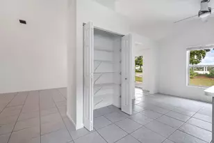 1975 Oak Berry Cir, Wellington, FL 33414 - Photo 16