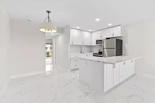 17 Andover A, West Palm Beach, FL 33417 - Photo 6