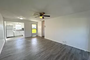 2723 Dudley Dr W, West Palm Beach, FL 33415 - Photo 10