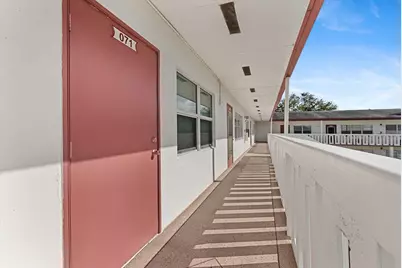 71 Fanshaw B, Boca Raton, FL 33434 - Photo 2