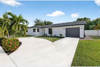 10151 Windtree Lane N, Boca Raton, FL 33428 - Photo 1