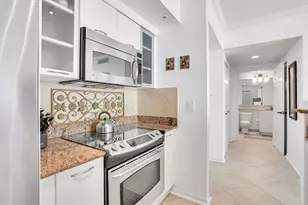 625 Casa Loma Blvd, Boynton Beach, FL 33435 - Photo 6