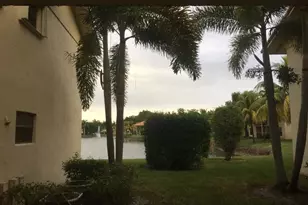 1475 Lake Crystal Dr, West Palm Beach, FL 33411 - Photo 12