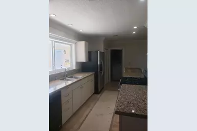 812 Dogwood Road, North Palm Beach, FL 33408 - Photo 6