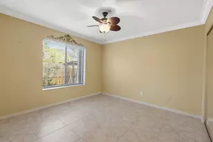 233 NE Sagamore Terrace, Port Saint Lucie, FL 34983 - Photo 18