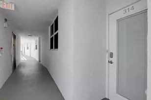 2731 NE 14th St Causeway Unit, Pompano Beach, FL 33062 - Photo 4