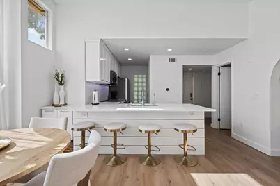 4879 Via Palm Lakes, Unit #622, West Palm Beach, FL 33417 - Photo 10