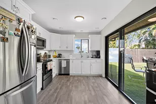 235 SW 29th Ave, Delray Beach, FL 33445 - Photo 4