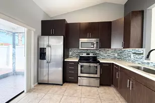 104 Lakewood Dr, Jupiter, FL 33458 - Photo 14