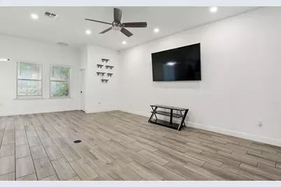 1041 SW Dartmouth Avenue, Port Saint Lucie, FL 34953 - Photo 8