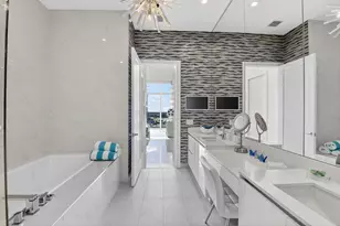 20155 Boca W Dr, Boca Raton, FL 33434 - Photo 18