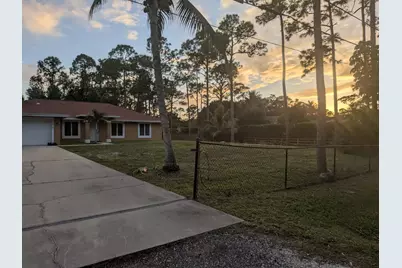 12810 57th Road N, The Acreage, FL 33411 - Photo 4