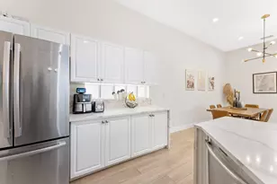 22831 Warrick Wood Ct, Boca Raton, FL 33433 - Photo 8