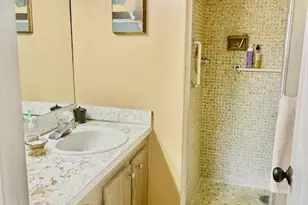 8000 Sunrise Lakes Dr N, Sunrise, FL 33322 - Photo 10