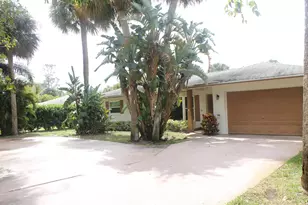 1084 SE St Lucie Blvd, Stuart, FL 34996 - Photo 2