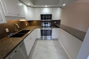 1908 19th Ln, Palm Beach Gardens, FL 33418 - Photo 8