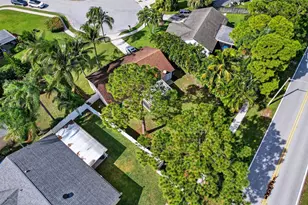 102 Cedar Ct, Jupiter, FL 33458 - Photo 44