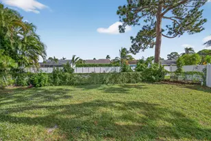 102 Cedar Ct, Jupiter, FL 33458 - Photo 38