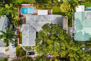 2421 SW 29th Way, Fort Lauderdale, FL 33312 - Photo 6